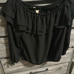 Michael Kors Off Shoulder top